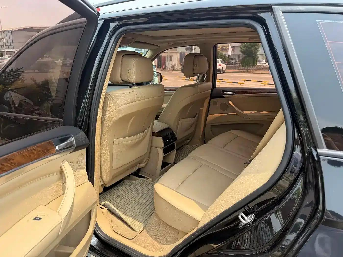 2011 BMW X5 xDrive35i Luxury (Imported) — миниатюра 10