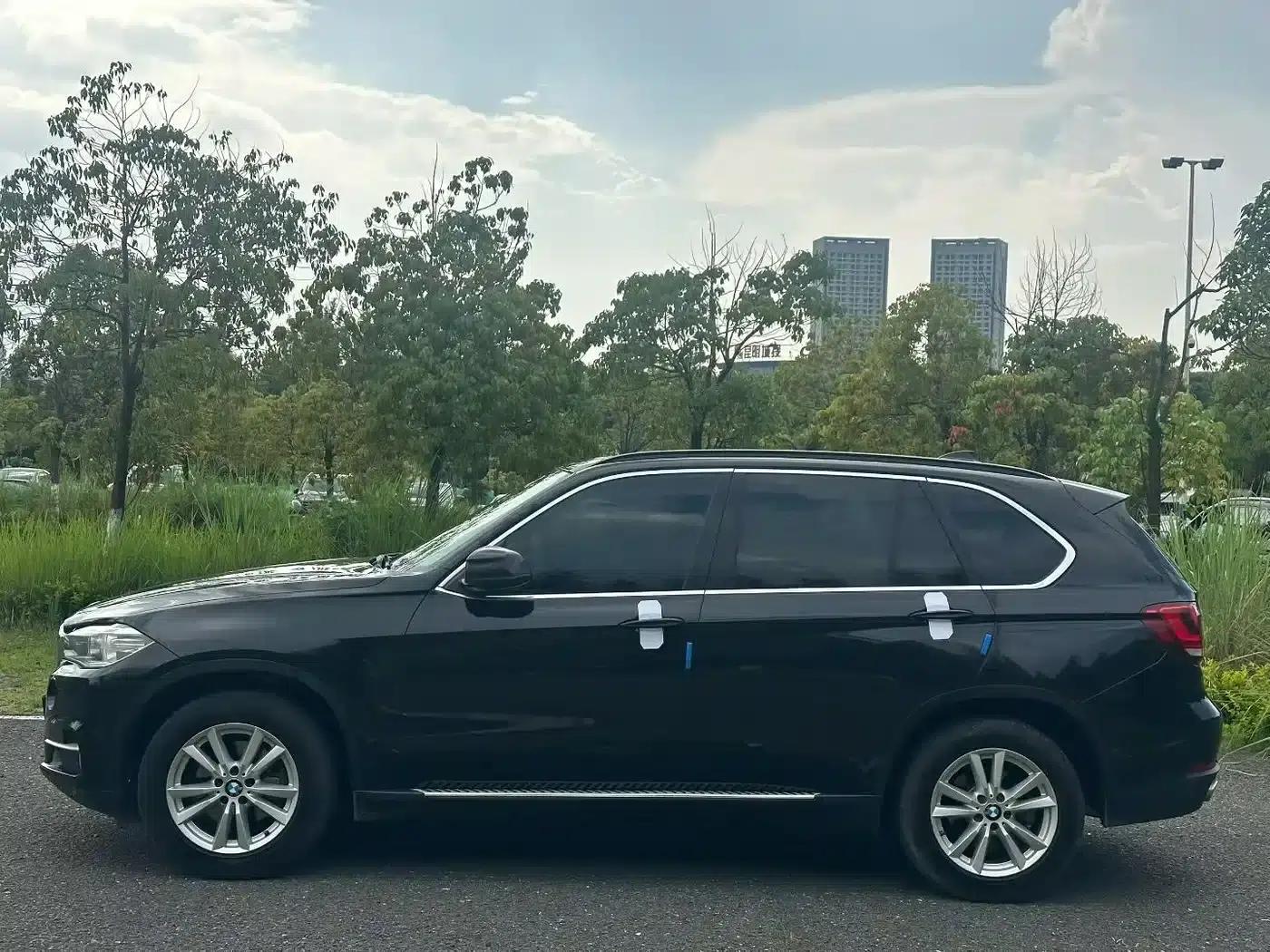 2014 BMW X5 xDrive35i Leading Edition (Imported) — миниатюра 4