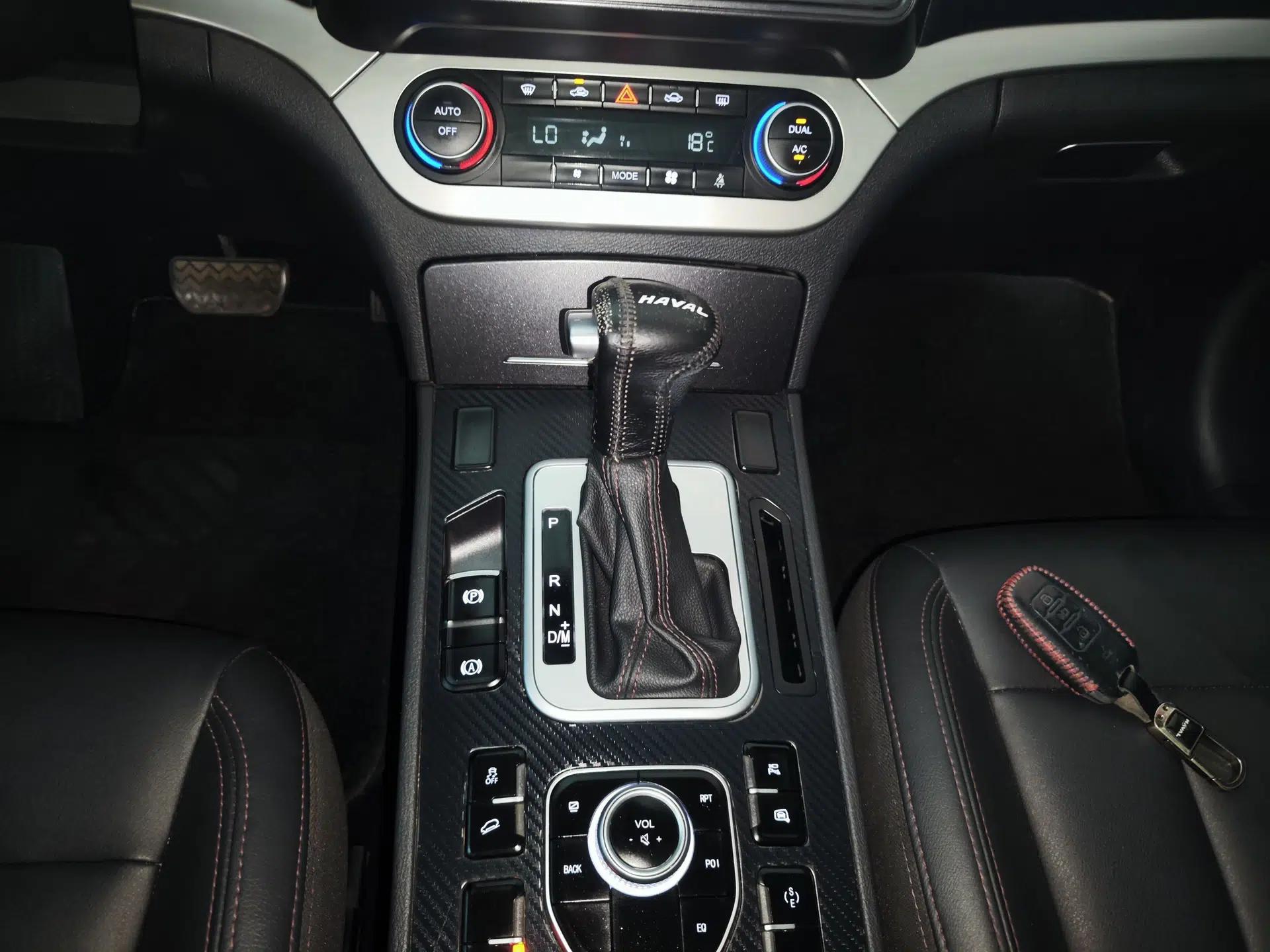Haval H6 Coupe 2018 Blue Label 1.5T Automatic Two-Wheel Drive Ultra-Luxury Model — миниатюра 22