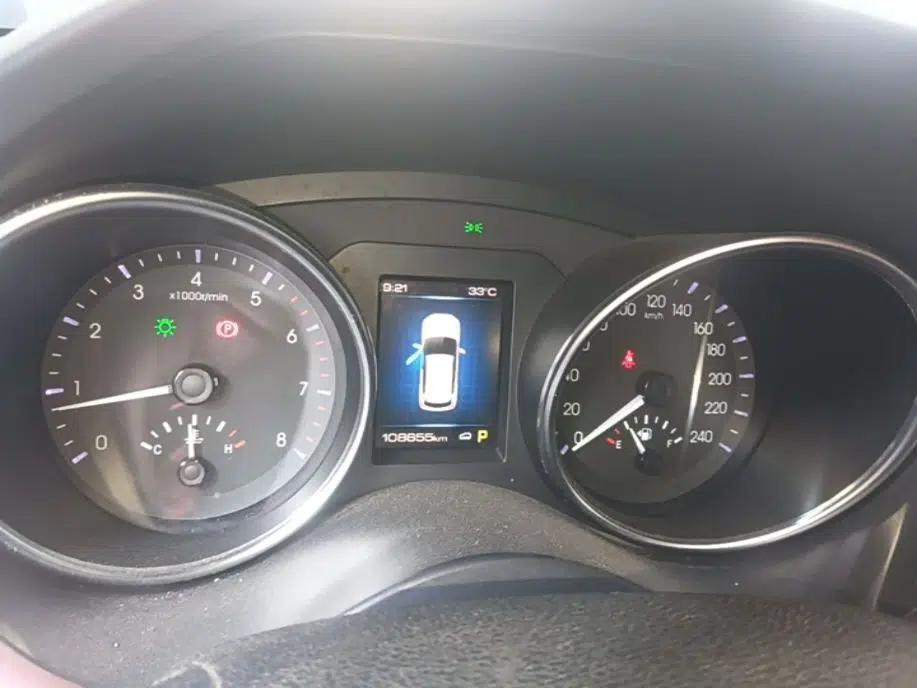 Haval H6 Coupe 2018 Red-Label 1.5T Automatic Two-Wheel Drive Ultra-Luxury Model — миниатюра 19