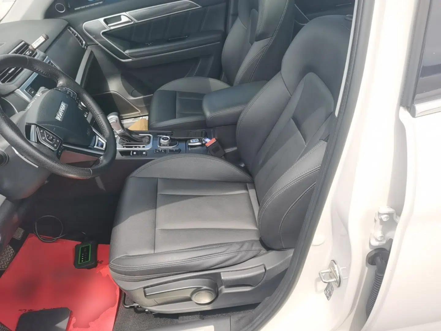 Haval H6 Coupe 2016 Blue Label 1.5T Automatic Two-Wheel Drive Urban Model — миниатюра 17