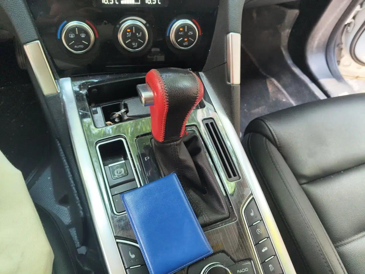 Haval H7 2016 Blue-Label H7 2.0T Automatic Luxury Model — миниатюра 14