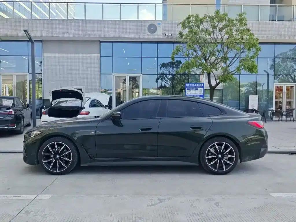 2023 BMW 4 Series 425i Gran Coupe M Sport Shadow Edition — миниатюра 3