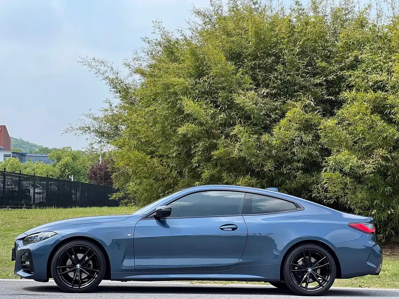 2022 BMW 4 Series 425i M Sport Shadow Edition — миниатюра 4