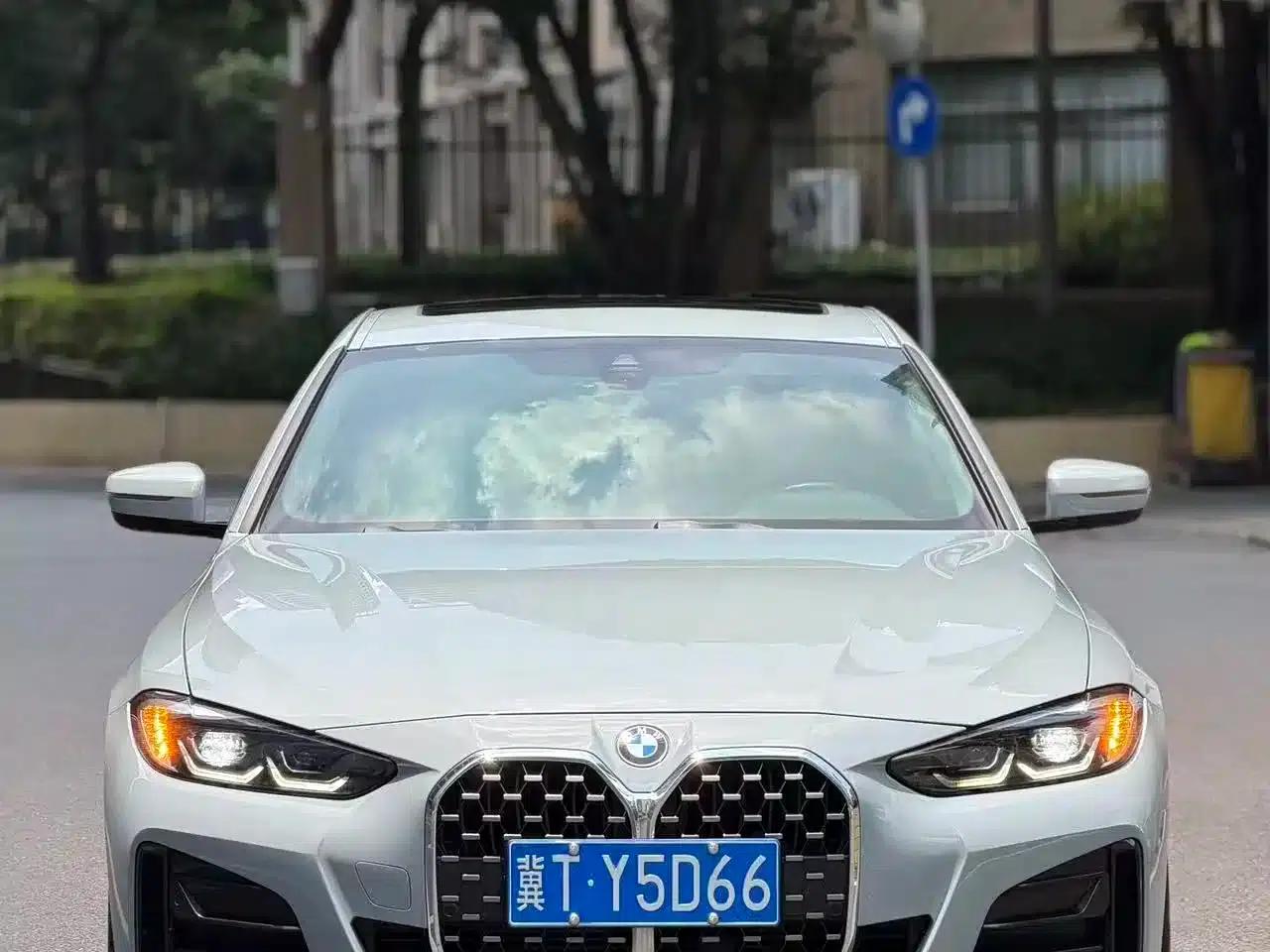 2022 BMW 4 Series 425i Gran Coupe M Sport Package — миниатюра 1