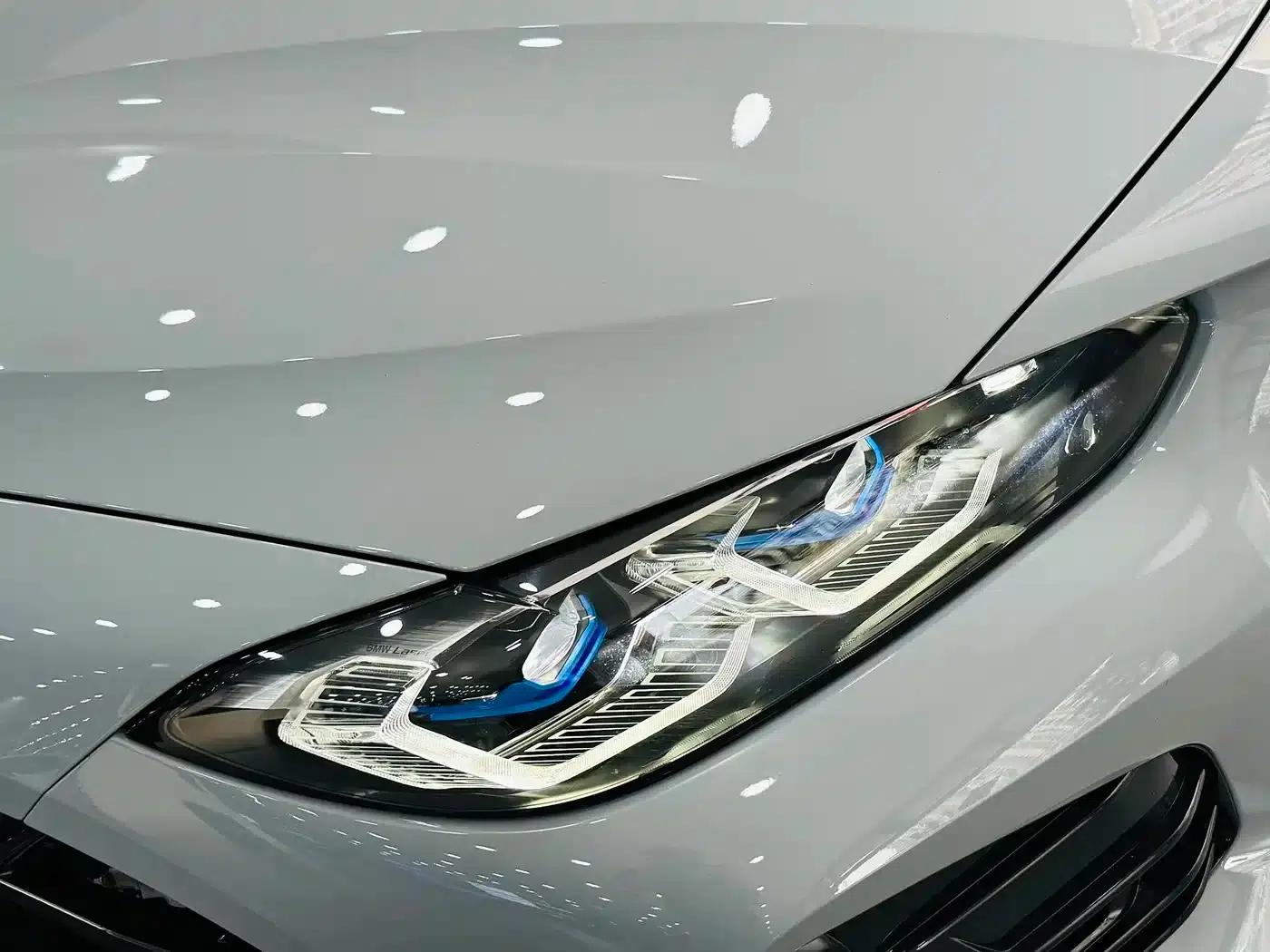 2023 BMW 4 Series 425i M Sport Shadow Edition — миниатюра 11