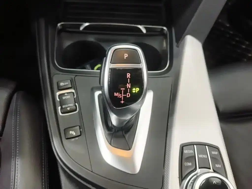 2017 BMW 4 Series 425i Gran Coupe M Sport Package — миниатюра 14