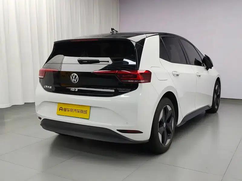 Volkswagen ID.3 2025 Facelift Smart Edition Outstanding Version — миниатюра 7
