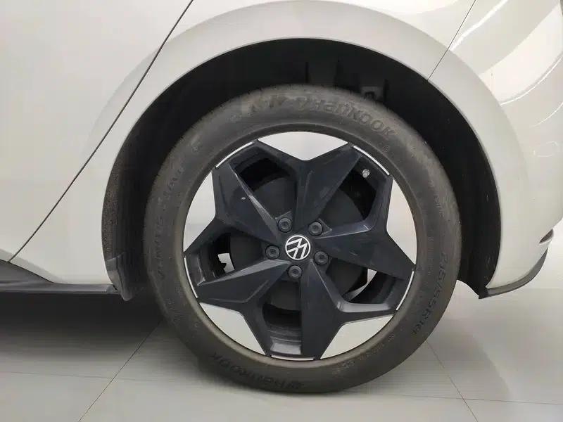 Volkswagen ID.3 2025 Facelift Smart Edition Outstanding Version — миниатюра 9