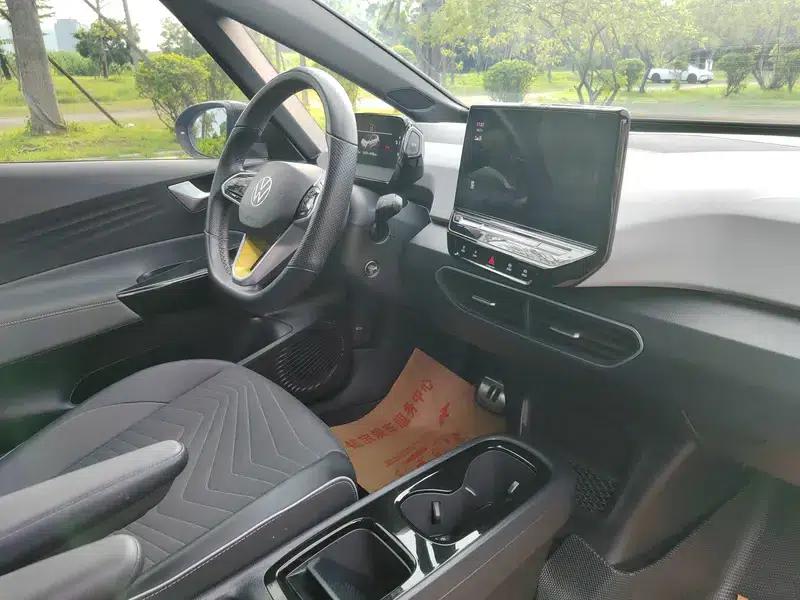 Volkswagen ID.3 2023 Pure Smart Edition — миниатюра 14