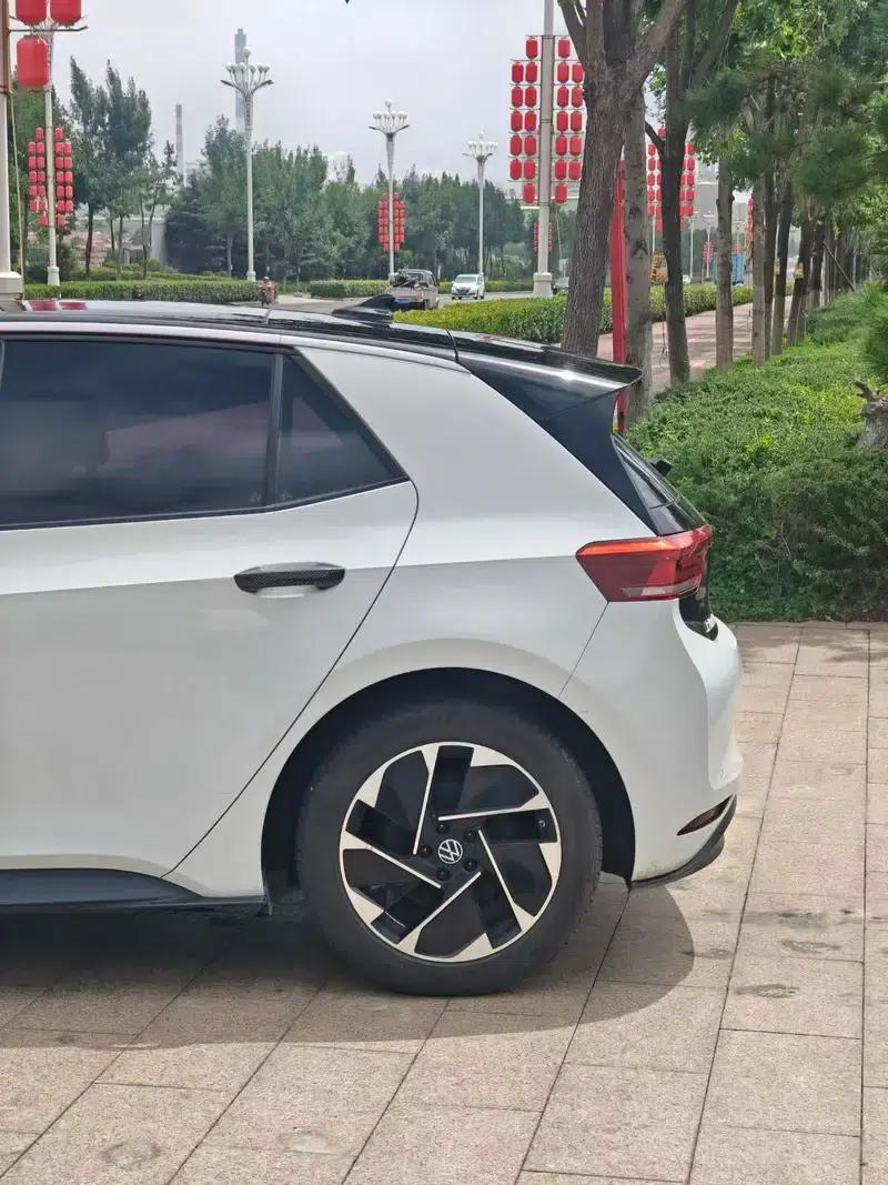 Volkswagen ID.3 2025 Facelift Smart Edition Outstanding Version — миниатюра 7