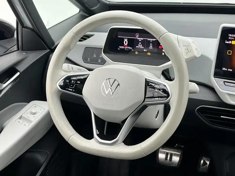 Volkswagen ID.3 2023 Upgraded Pure Smart Edition — миниатюра 16