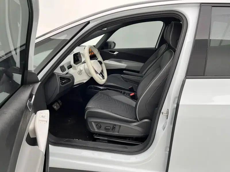 Volkswagen ID.3 2023 Upgraded Pure Smart Edition — миниатюра 19