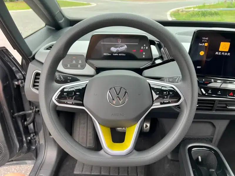 Volkswagen ID.3 2023 Upgraded Pure Smart Edition — миниатюра 17