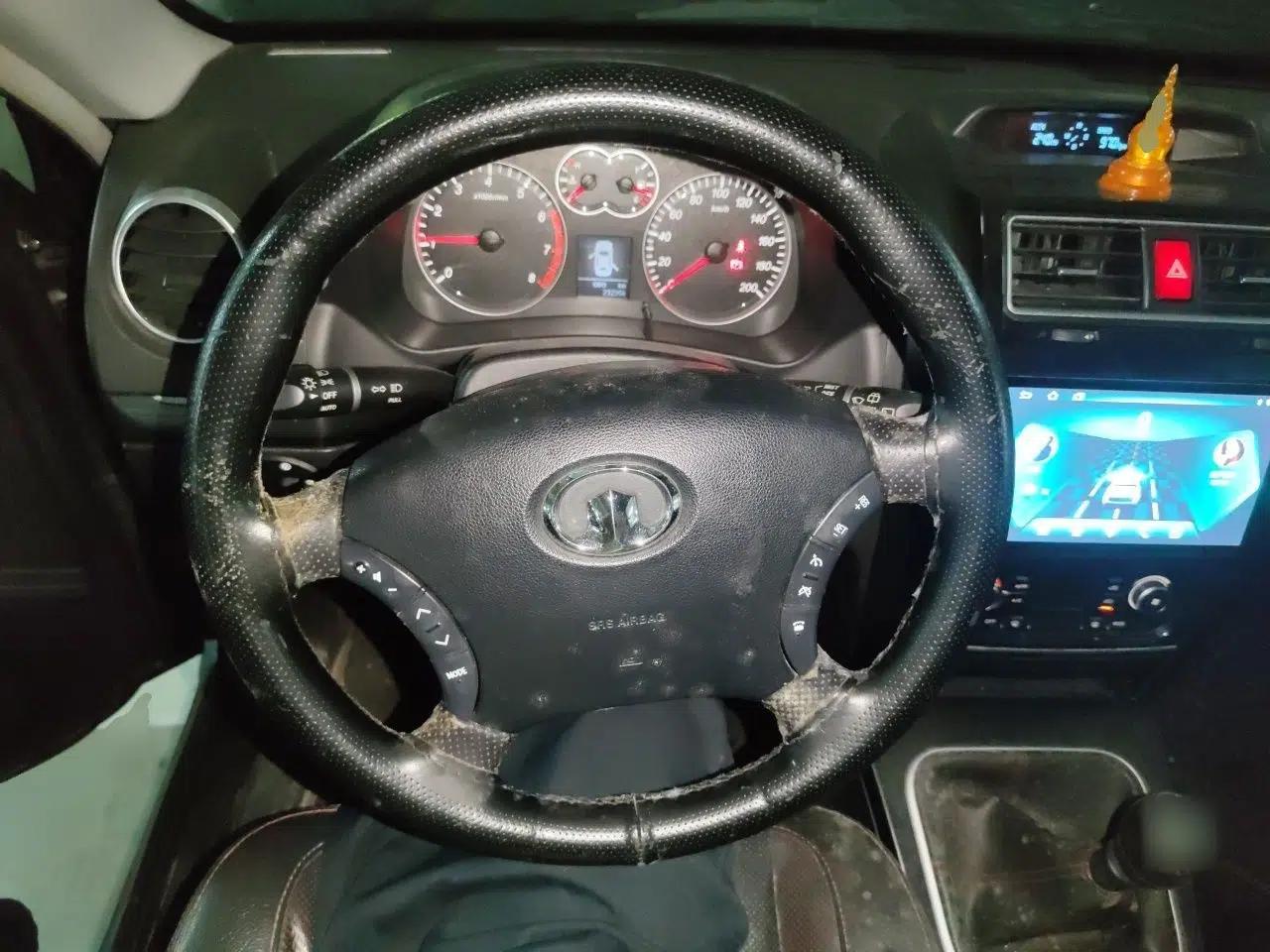 Haval H5 Classic 2013 ZhiZun Edition 2.0T Manual Two-Wheel Drive Elite Model — миниатюра 10