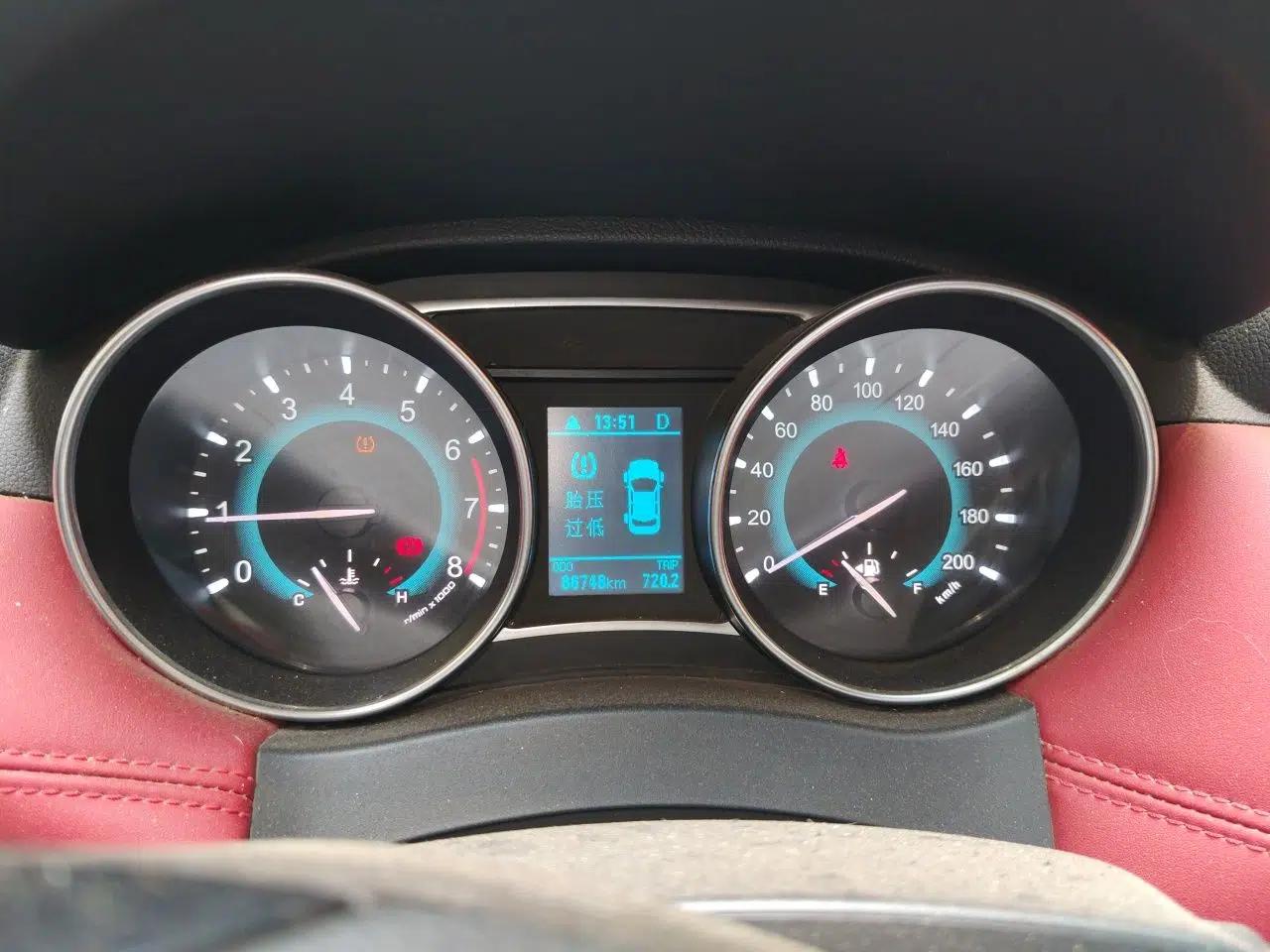 Haval H1 2015 1.5L AMT Luxury Model — миниатюра 11