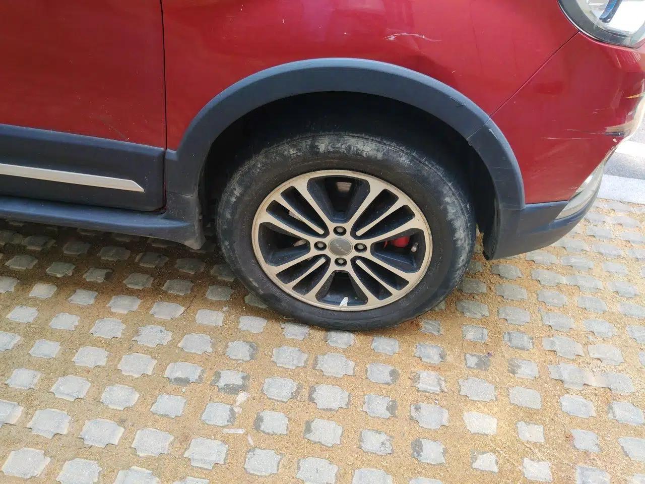 Haval H1 2015 1.5L AMT Luxury Model — миниатюра 8