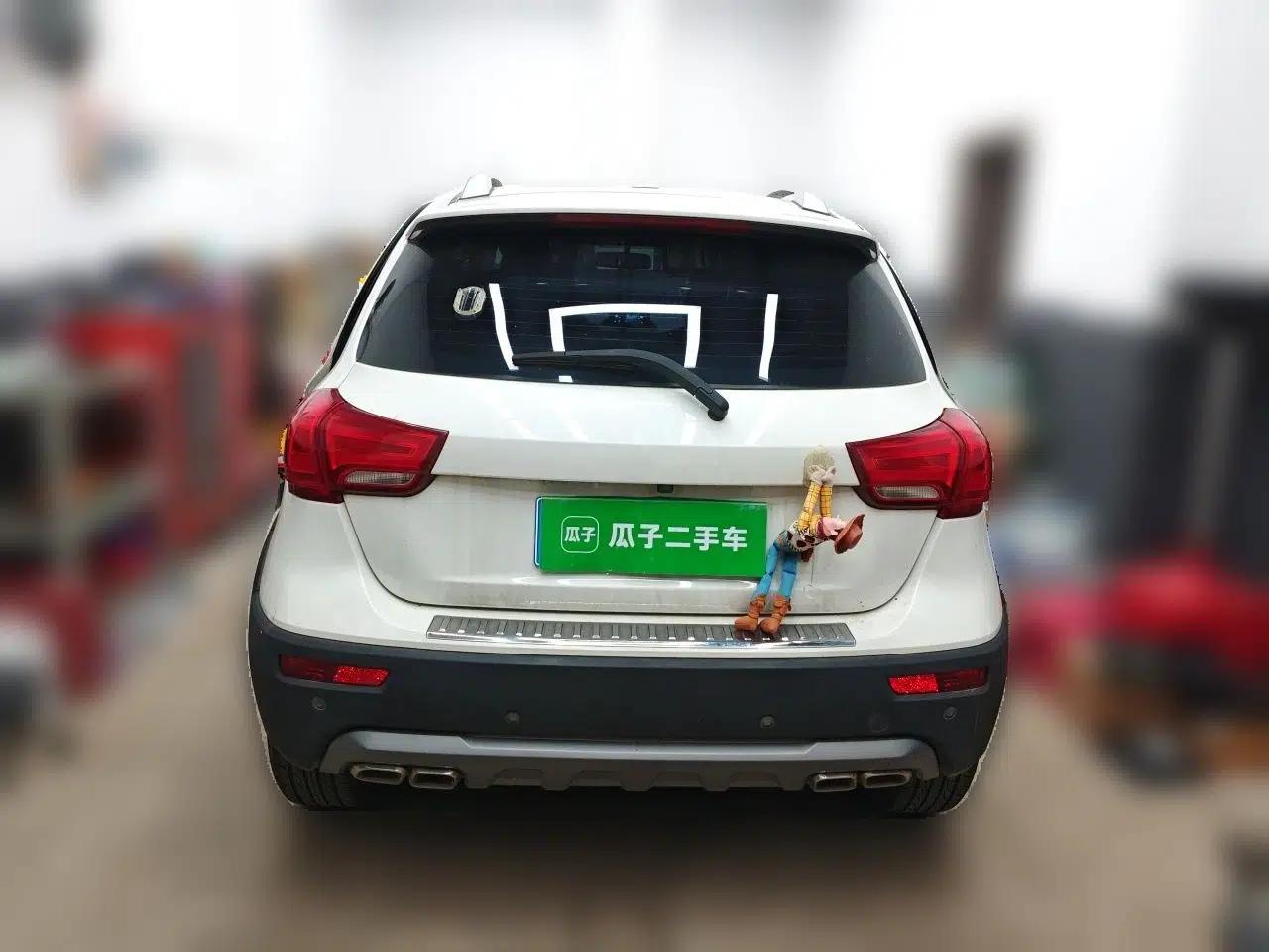 Haval H1 2016 Revised Version Blue Badge 1.5L AMT Luxury Edition — миниатюра 5