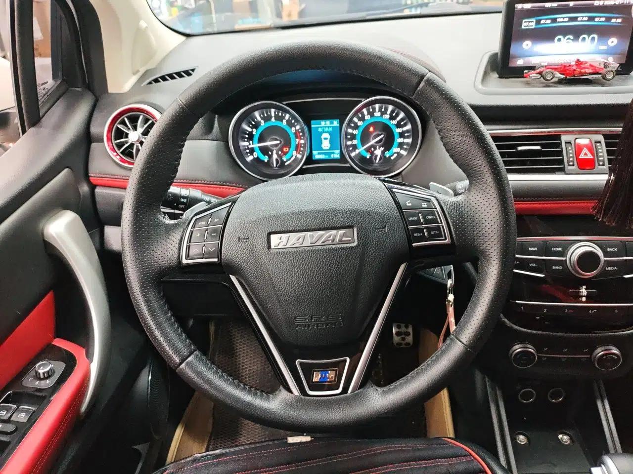 Haval H1 2016 Revised Version Blue Badge 1.5L AMT Luxury Edition — миниатюра 10