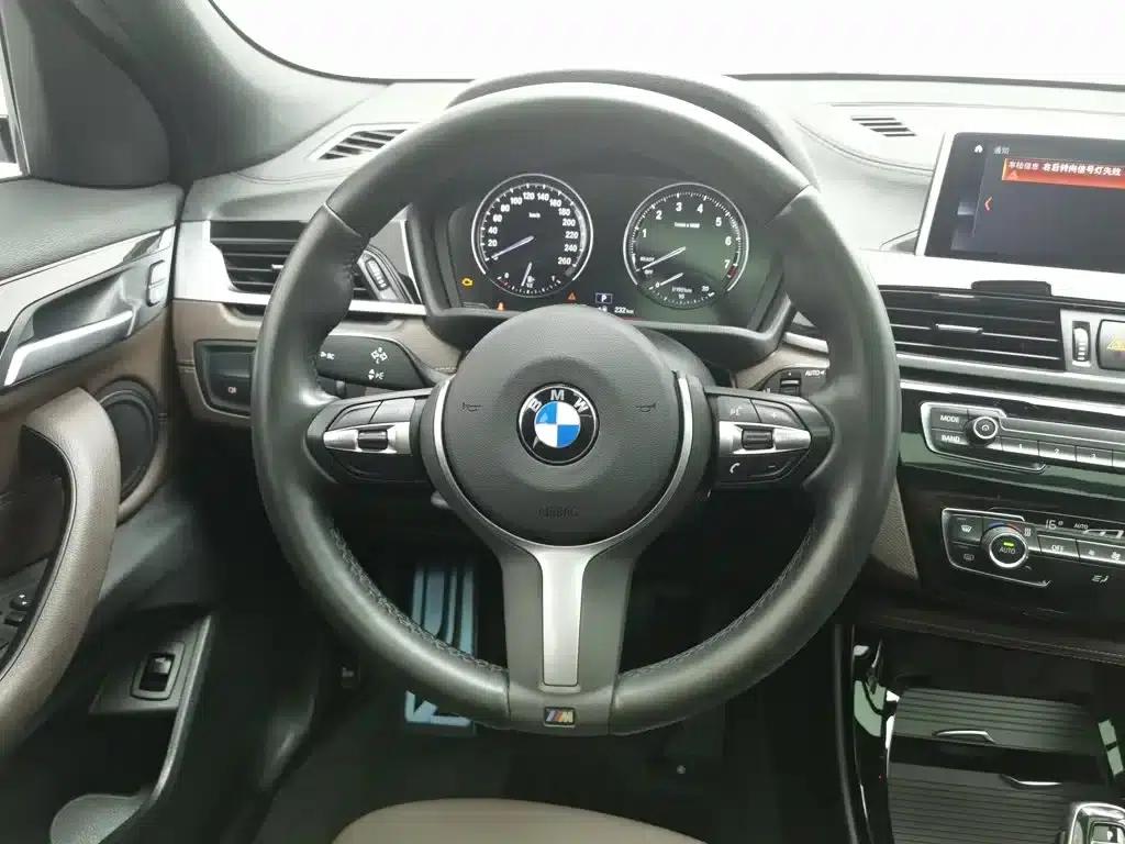 BMW X2 2020 sDrive25i Leading M Sport Package — миниатюра 11
