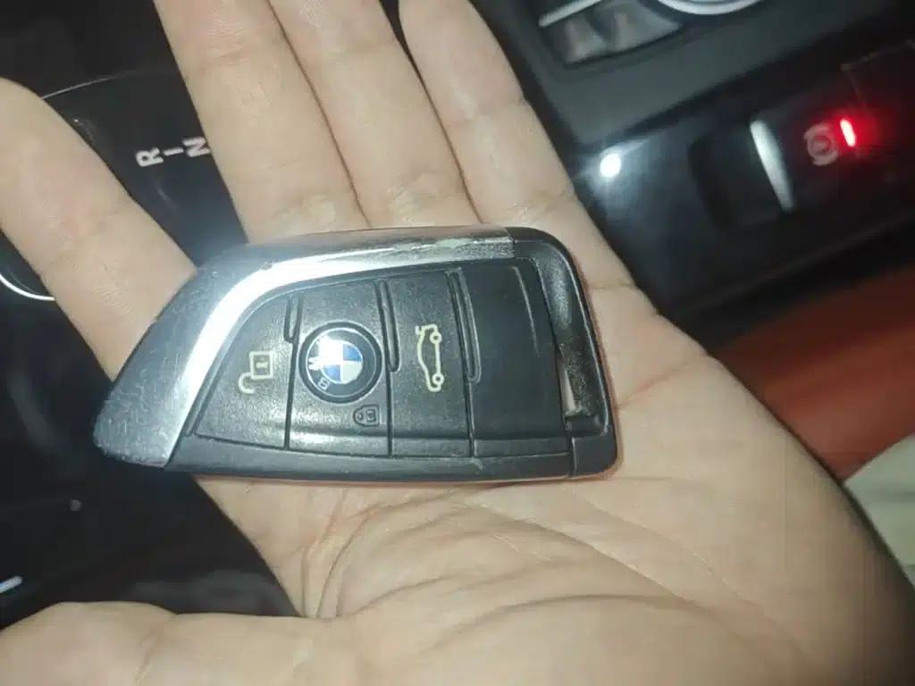2021 BMW X2 Facelift sDrive25i M Sport Package — миниатюра 9