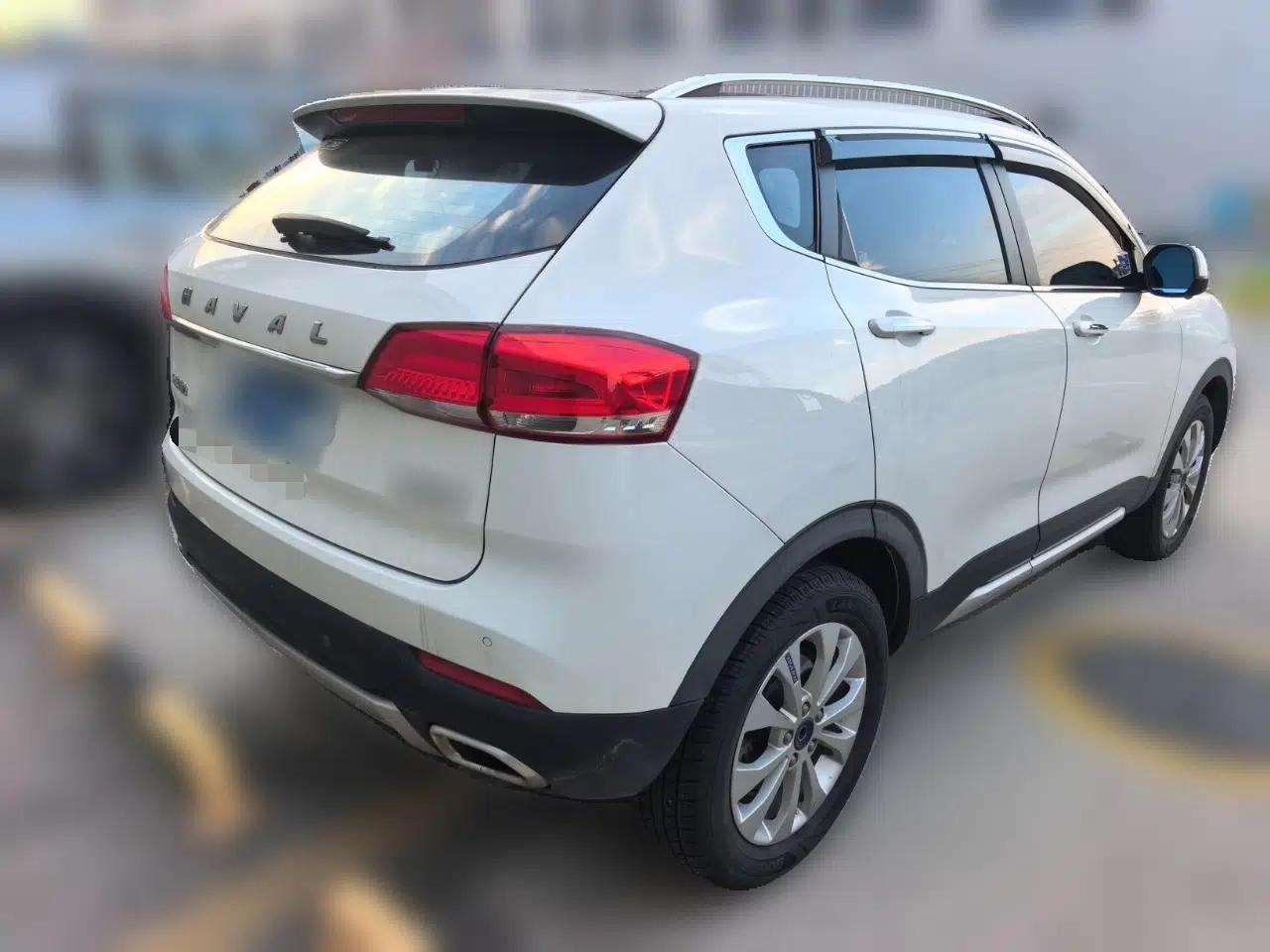 Haval H2s 2017 Blue Label 1.5T Dual-Clutch Elite Model — миниатюра 4