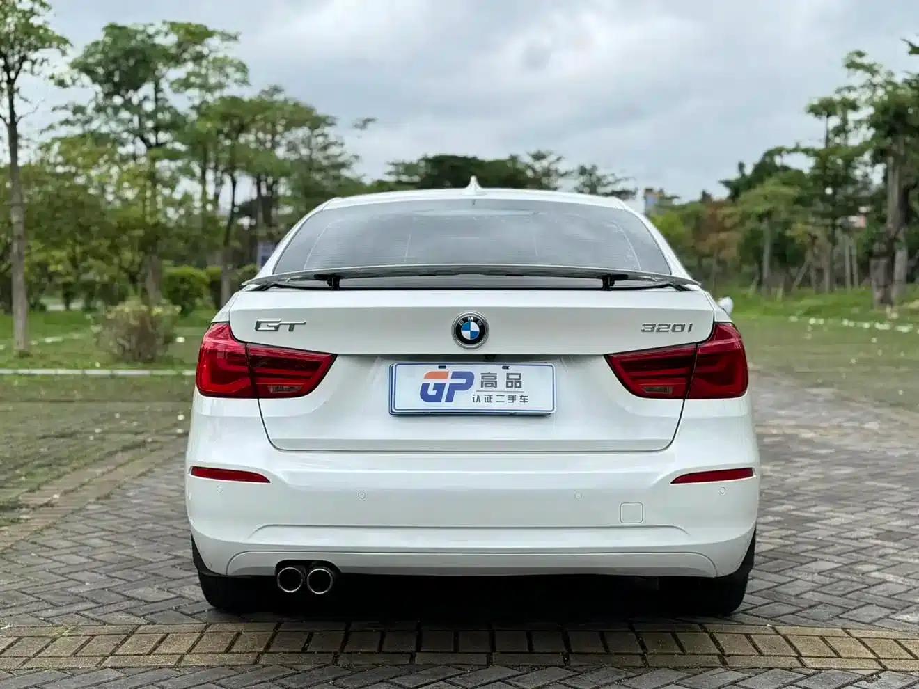 2019 BMW 3 Series GT 320i M Sport — миниатюра 5