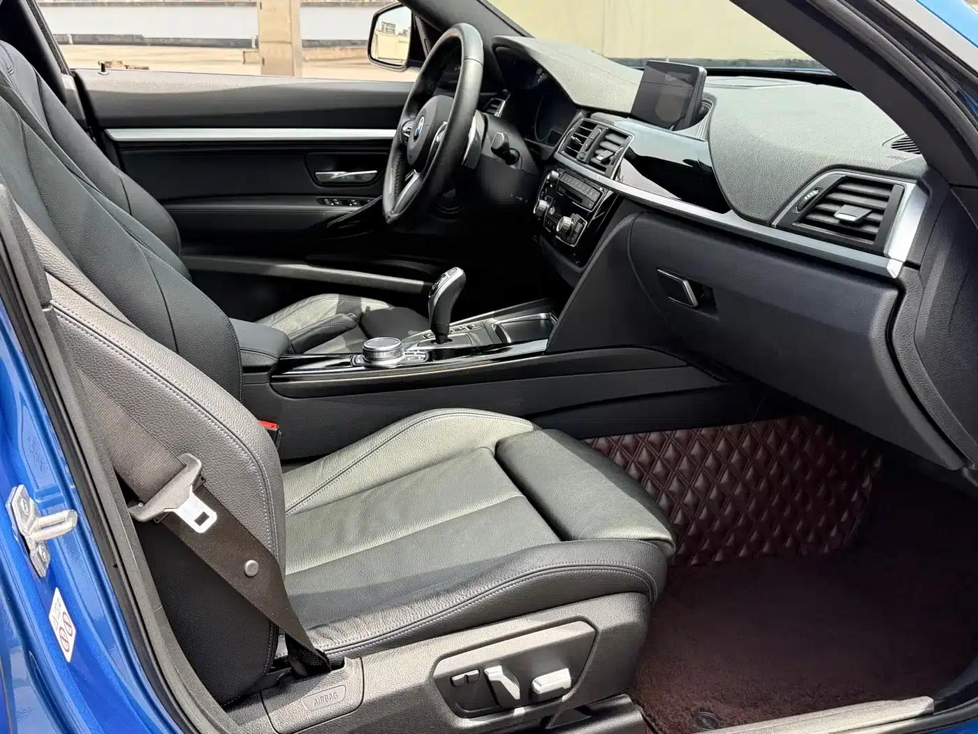 BMW 3 Series GT 2020 320i M Sport Shadow Edition — миниатюра 15