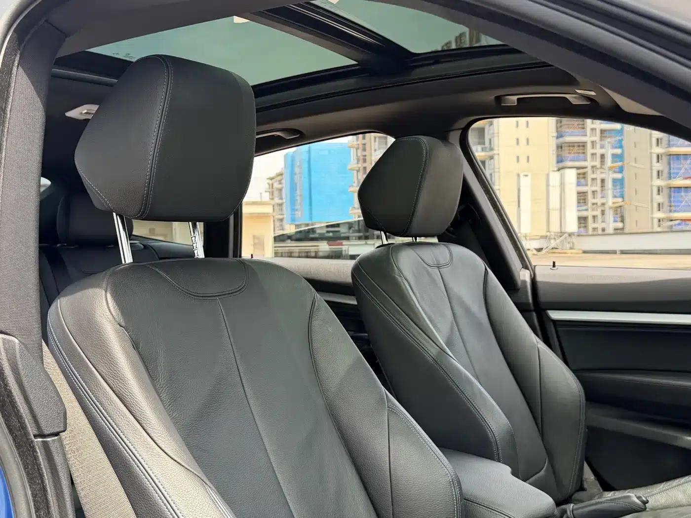 BMW 3 Series GT 2020 320i M Sport Shadow Edition — миниатюра 18