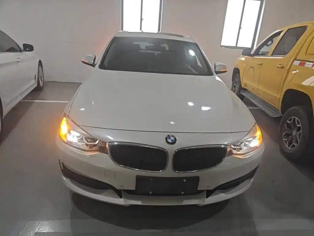 BMW 3 Series GT 2018 320i Fashion Edition — миниатюра 3
