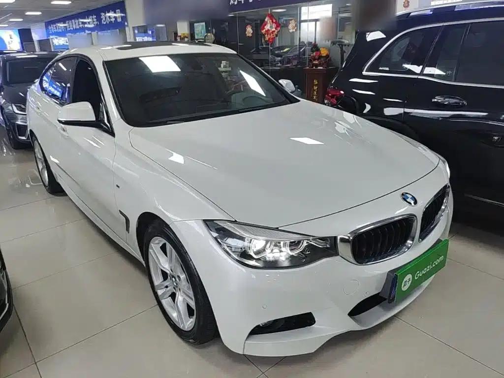 2020 BMW 3 Series GT 320i M Sport Package — миниатюра 4