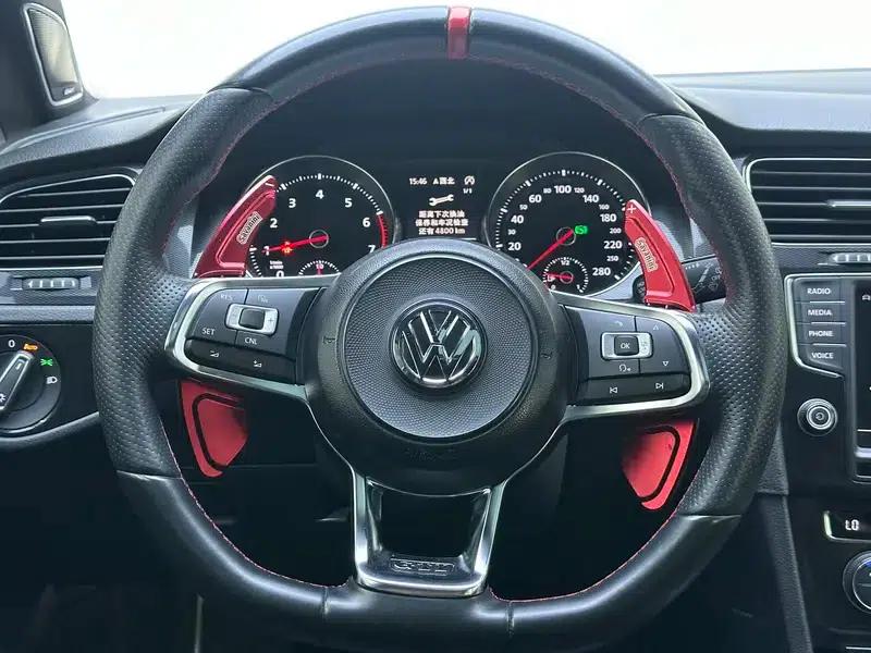 2016 Golf GTI 2.0TSI GTI — миниатюра 24