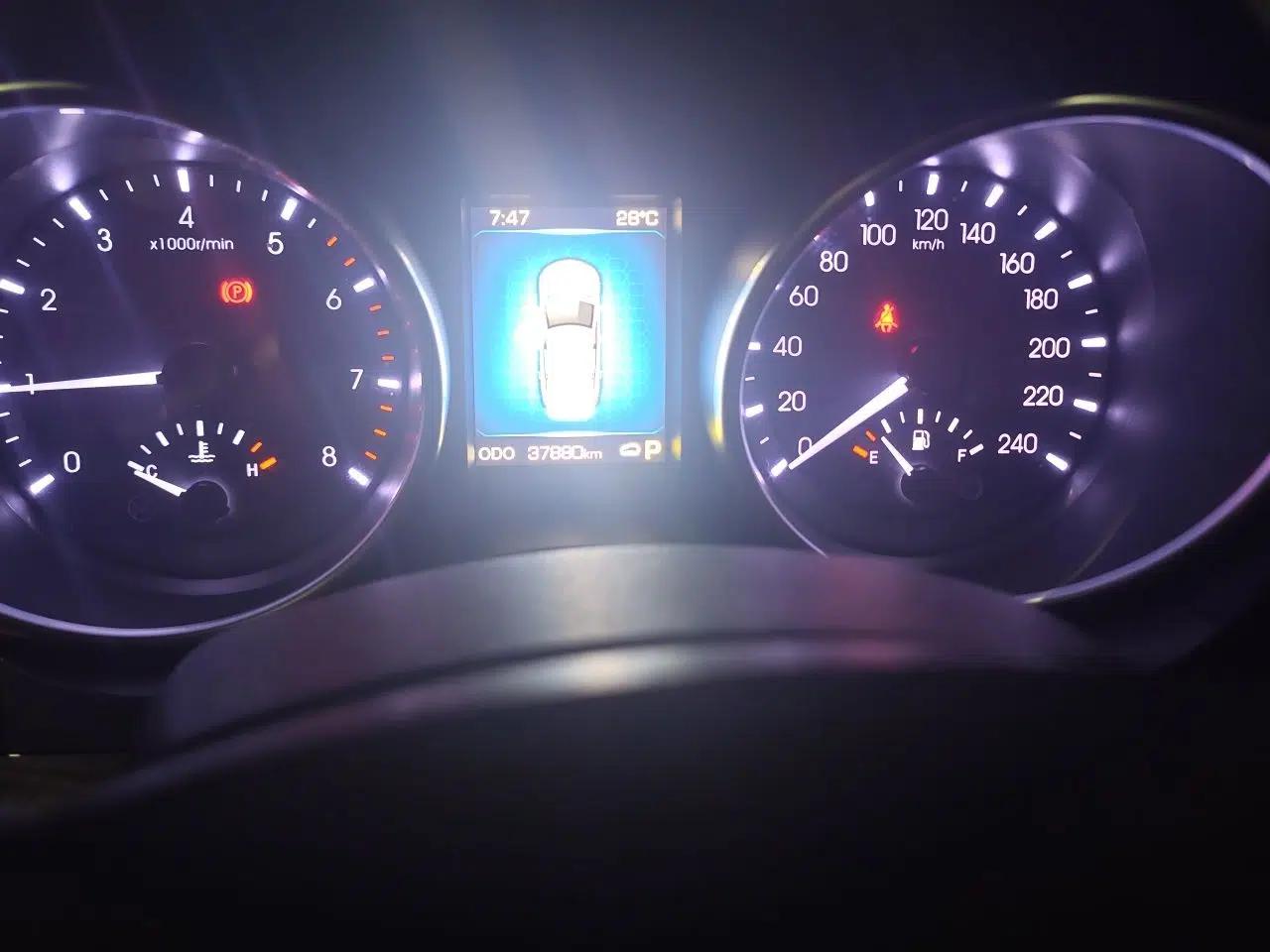 Haval H8 2015 2.0T Four-Wheel Drive Comfort Version — миниатюра 12