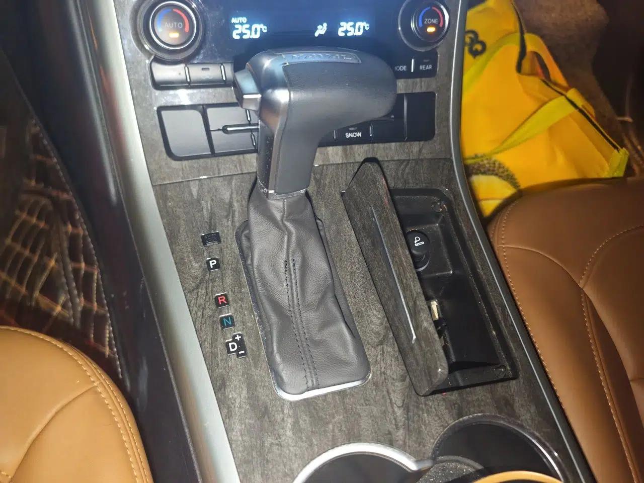 Haval H8 2015 2.0T Four-Wheel Drive Comfort Version — миниатюра 14