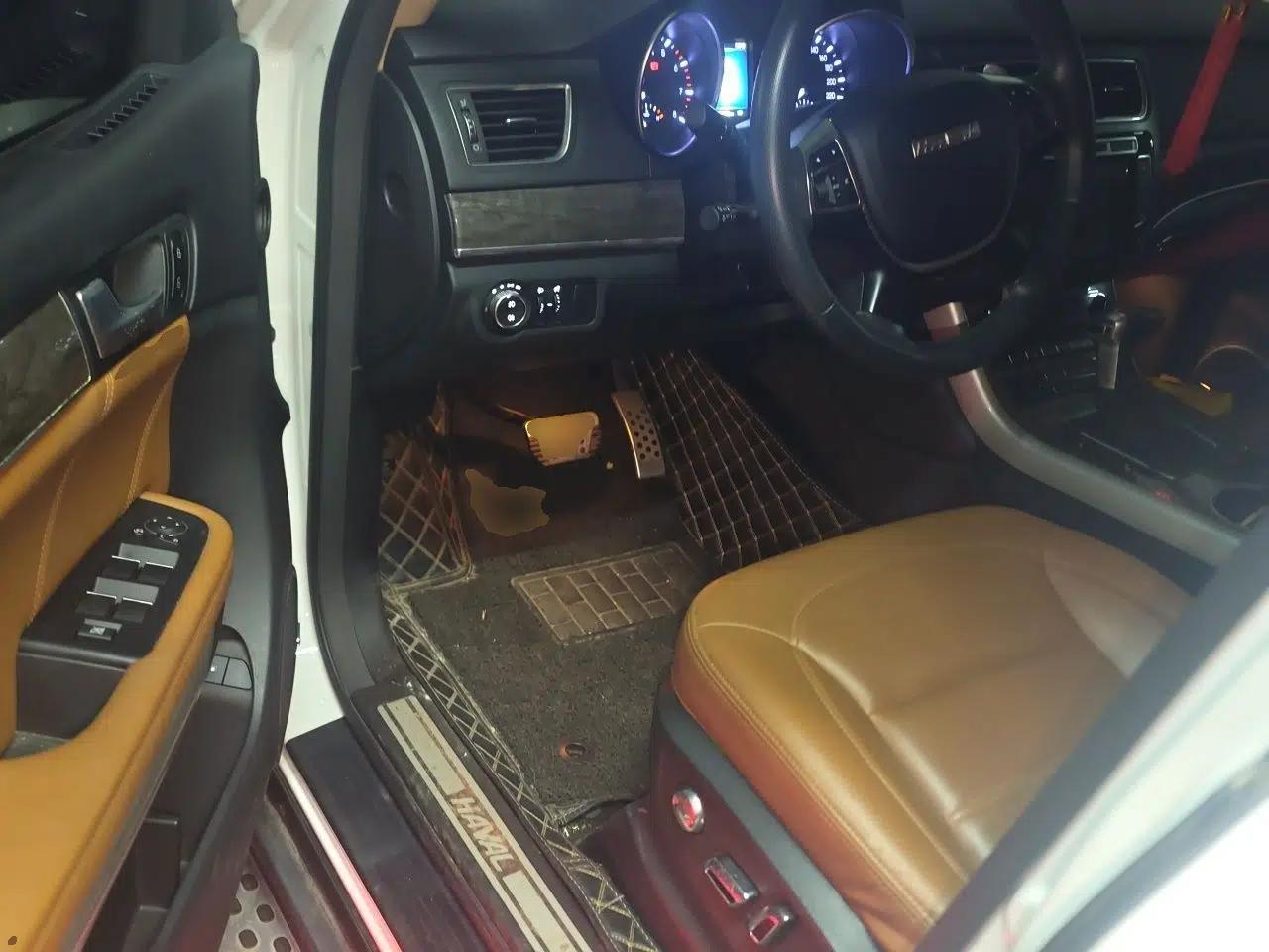 Haval H8 2015 2.0T Four-Wheel Drive Comfort Version — миниатюра 16