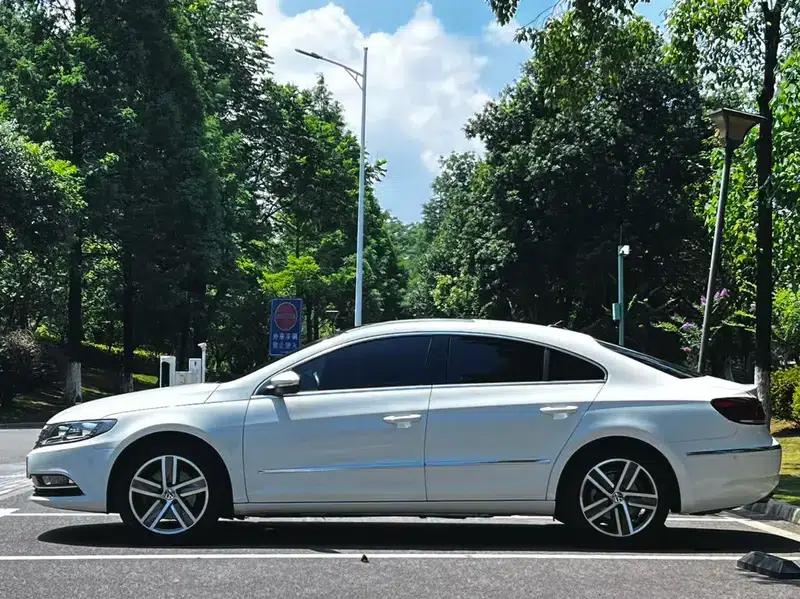 Volkswagen CC 2016 1.8TSI Luxury — миниатюра 4