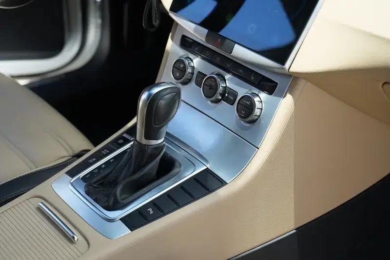Volkswagen CC 2015 1.8TSI Premium — миниатюра 23
