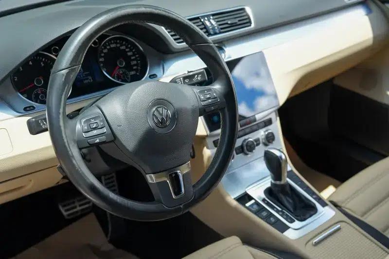 Volkswagen CC 2015 1.8TSI Premium — миниатюра 25