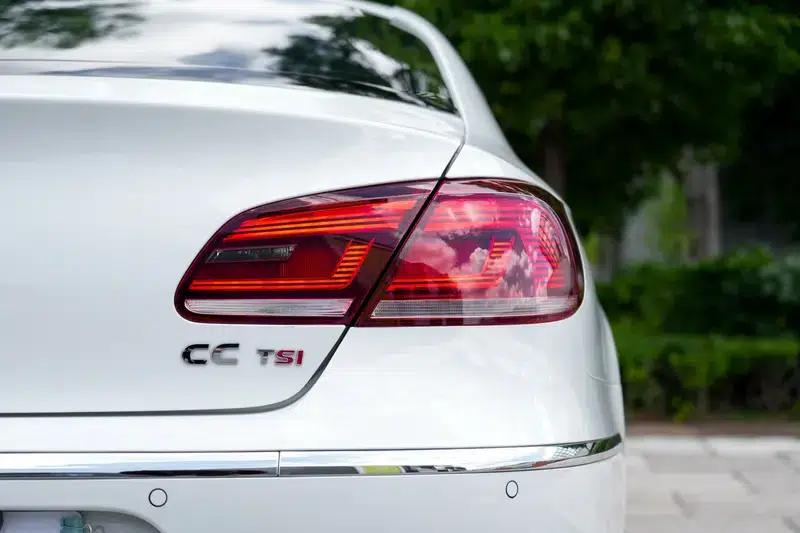 Volkswagen CC 2015 1.8TSI Premium — миниатюра 9