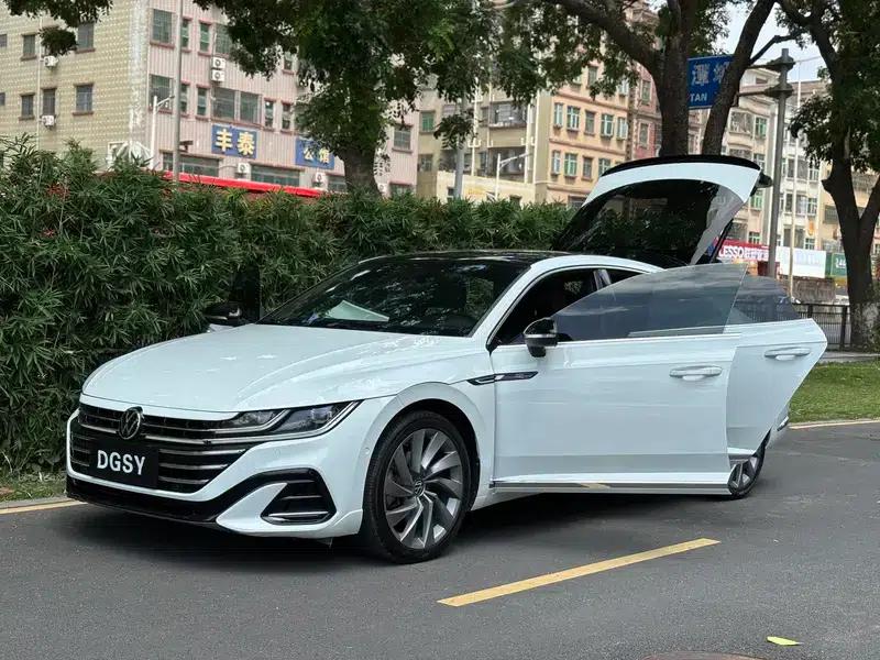 Volkswagen CC 2021 380TSI Striking Edition — миниатюра 17