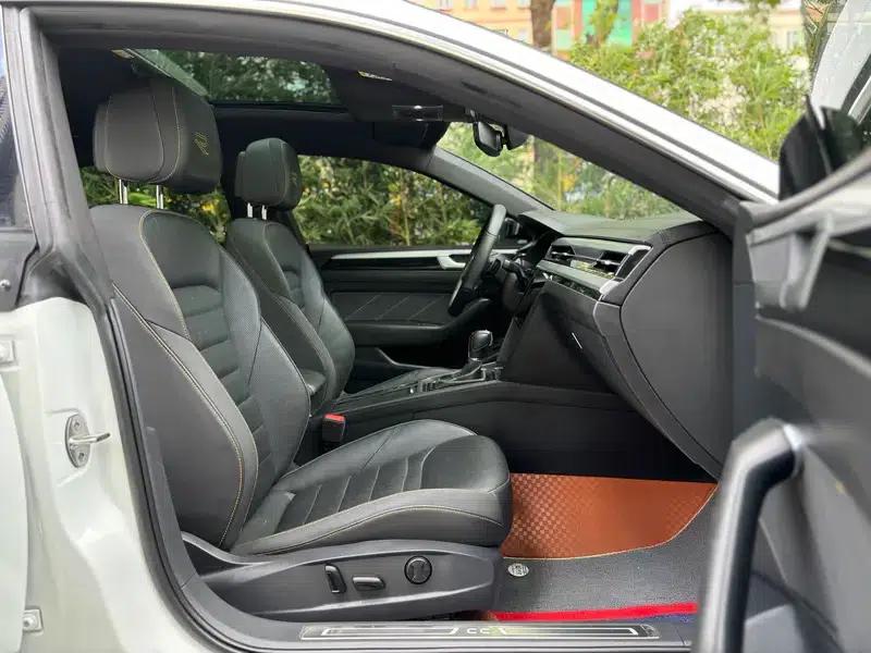 Volkswagen CC 2021 380TSI Striking Edition — миниатюра 25