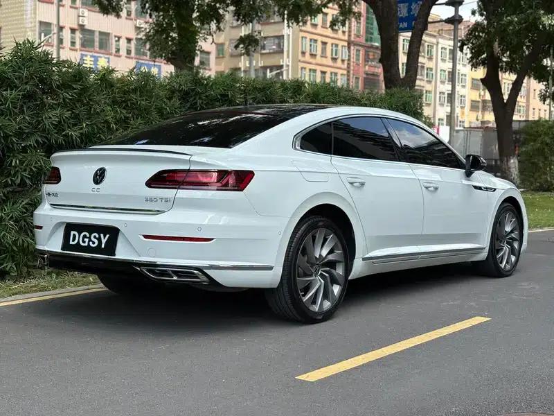 Volkswagen CC 2021 380TSI Striking Edition — миниатюра 7