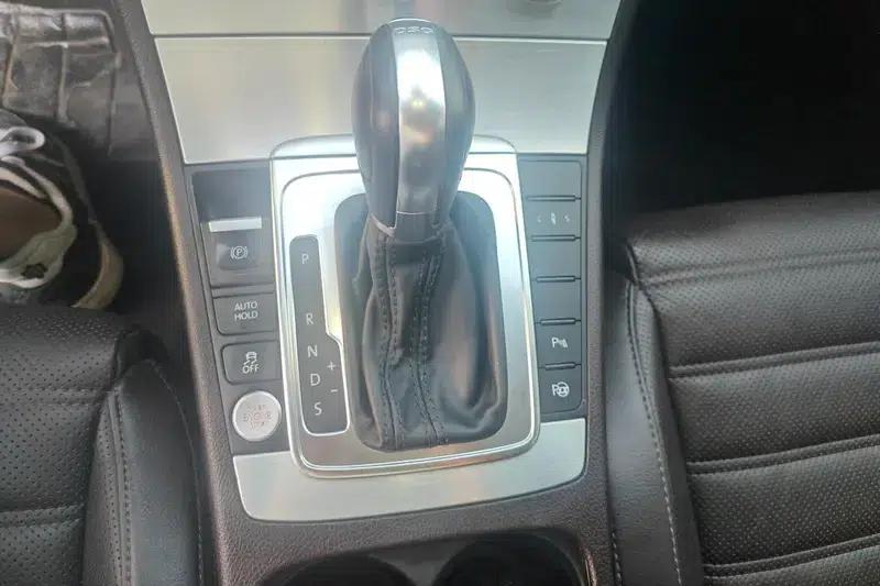 Volkswagen CC 2016 2.0TSI Supreme Edition — миниатюра 15