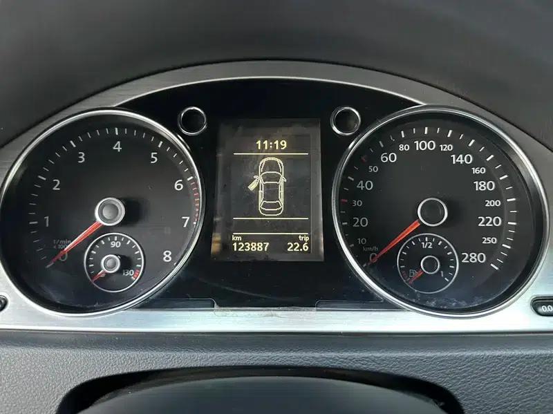 Volkswagen CC 2011 2.0TSI Premium — миниатюра 10