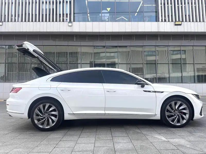 Volkswagen CC 2021 380TSI Striking Edition — миниатюра 7
