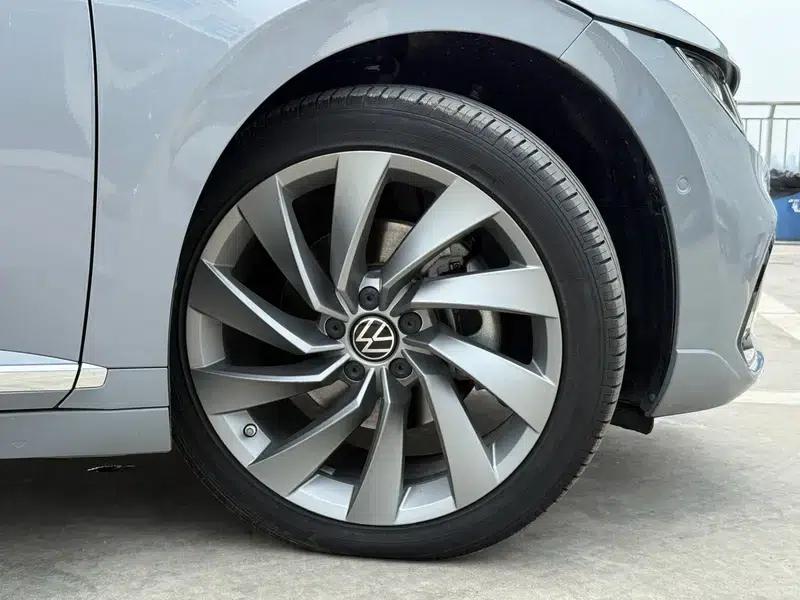 Volkswagen CC 2021 380TSI Striking Edition — миниатюра 6