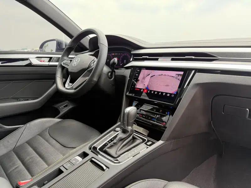 Volkswagen CC 2021 380TSI Striking Edition — миниатюра 9