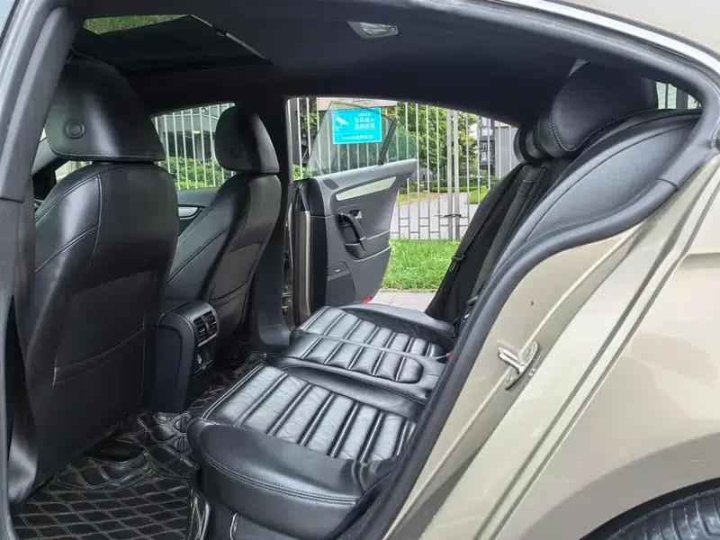 Volkswagen CC 2016 1.8TSI Luxury — миниатюра 20