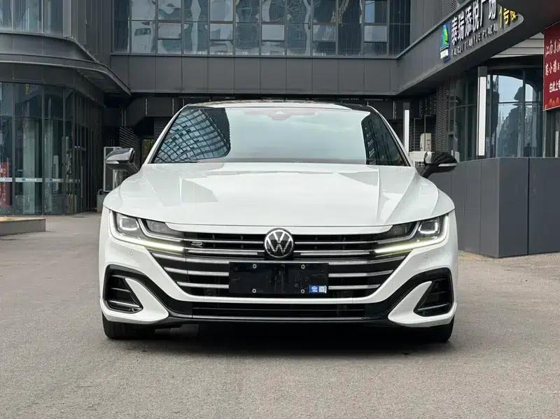 Volkswagen CC 2024 380TSI Striking Edition — миниатюра 2