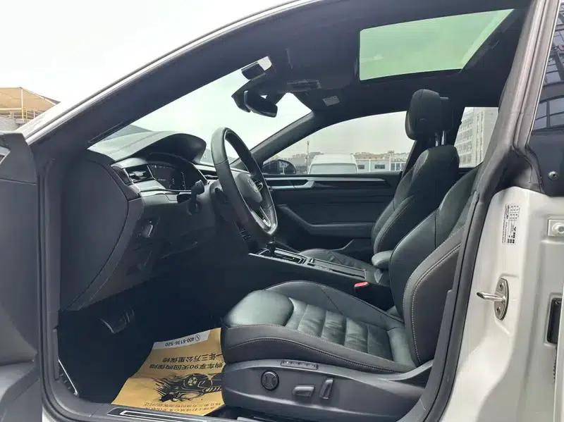 Volkswagen CC 2024 380TSI Striking Edition — миниатюра 13